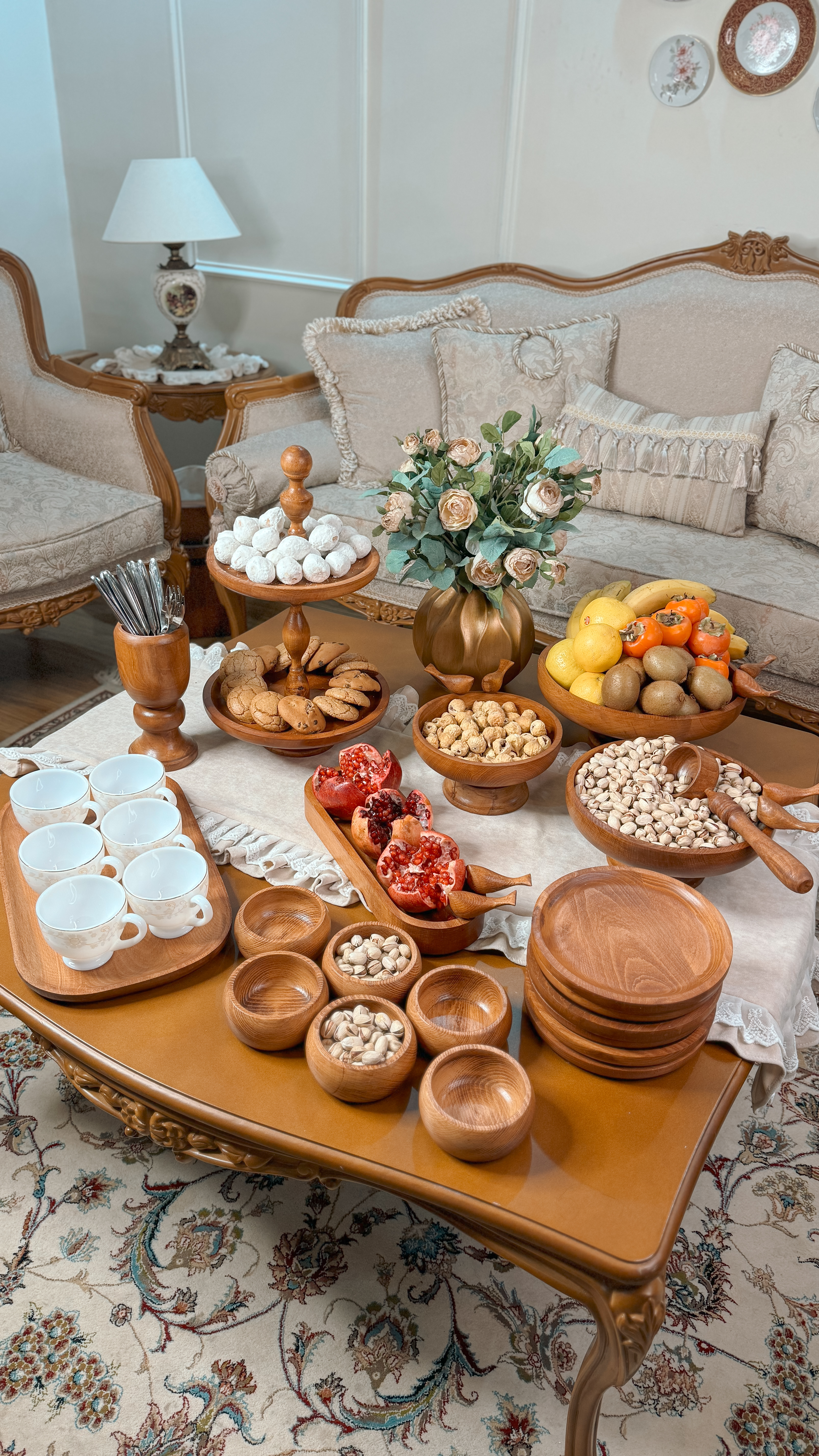 سرویس پذیرایی ترنم‌