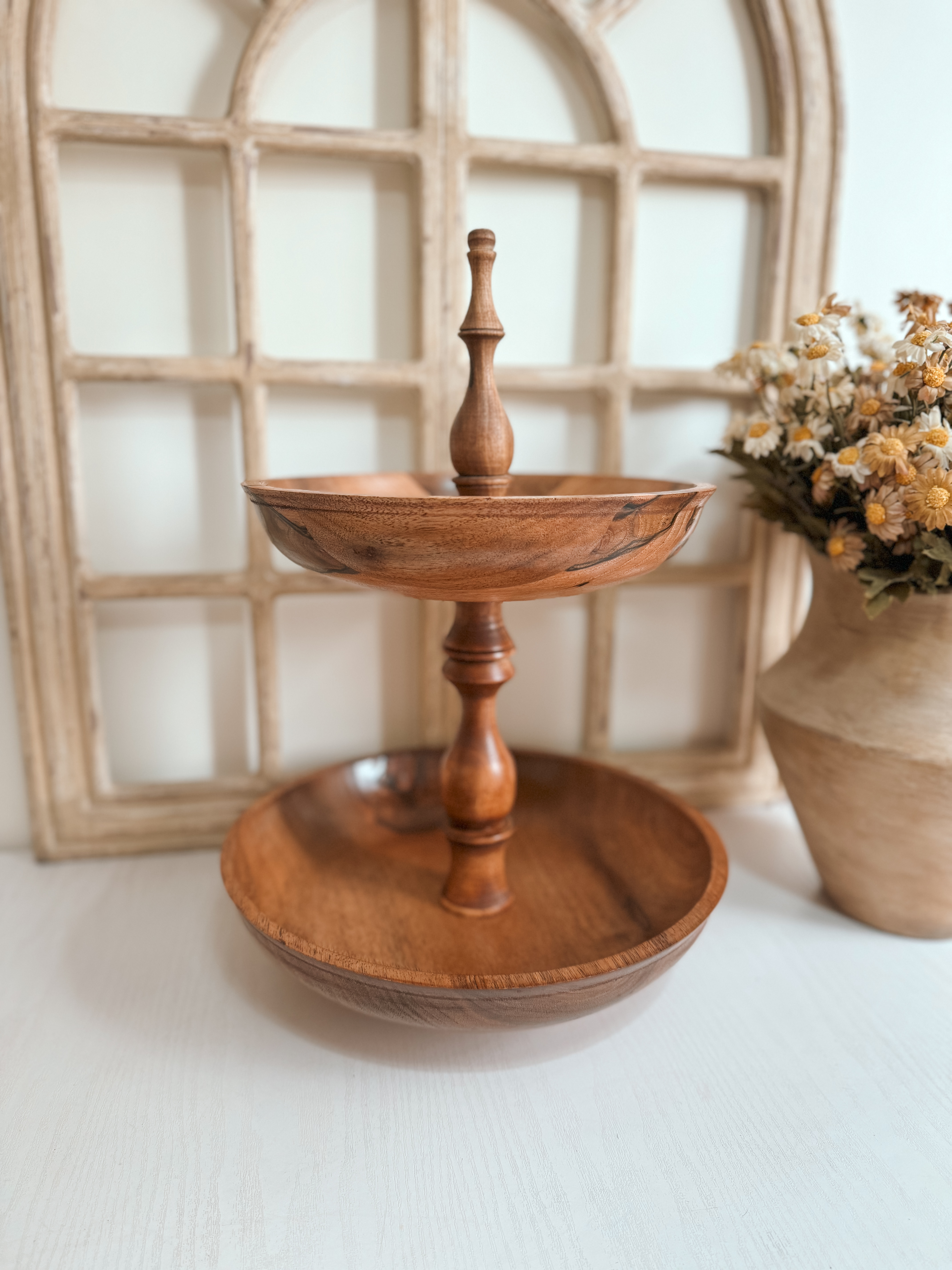 میوه خوری دو‌طبقه