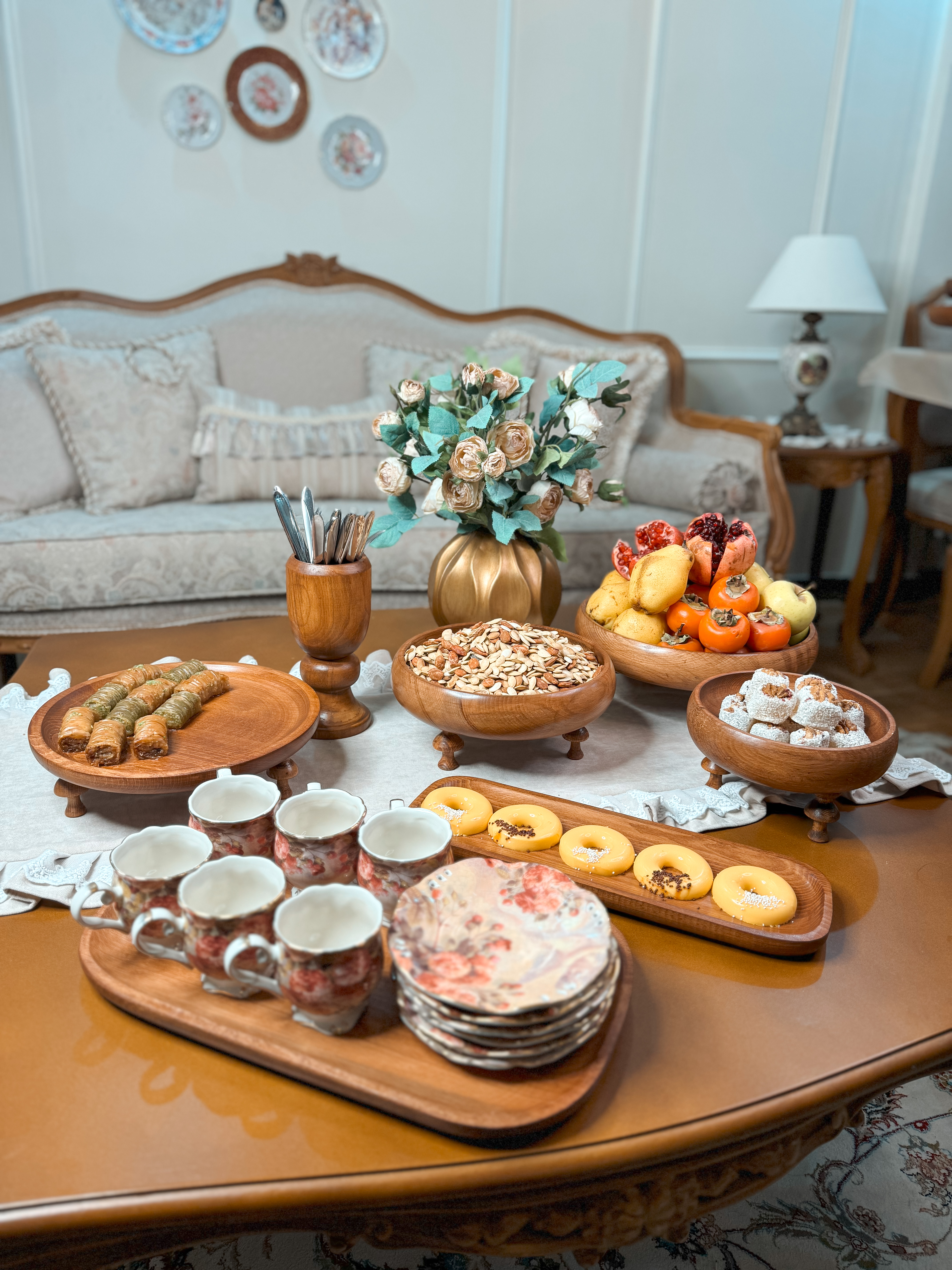 سرویس پذیرایی ماهرخ